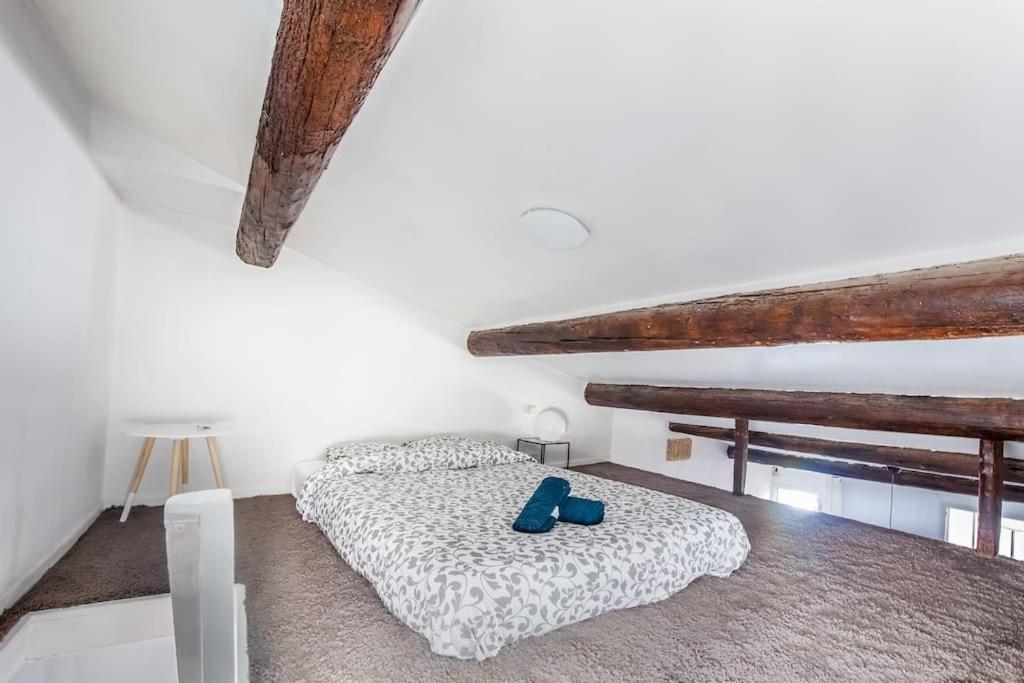 Apartmán Au Coeur Du Panier Avec Terrasse 2 A 4 Personnes Climatisation Marseille Exteriér fotografie