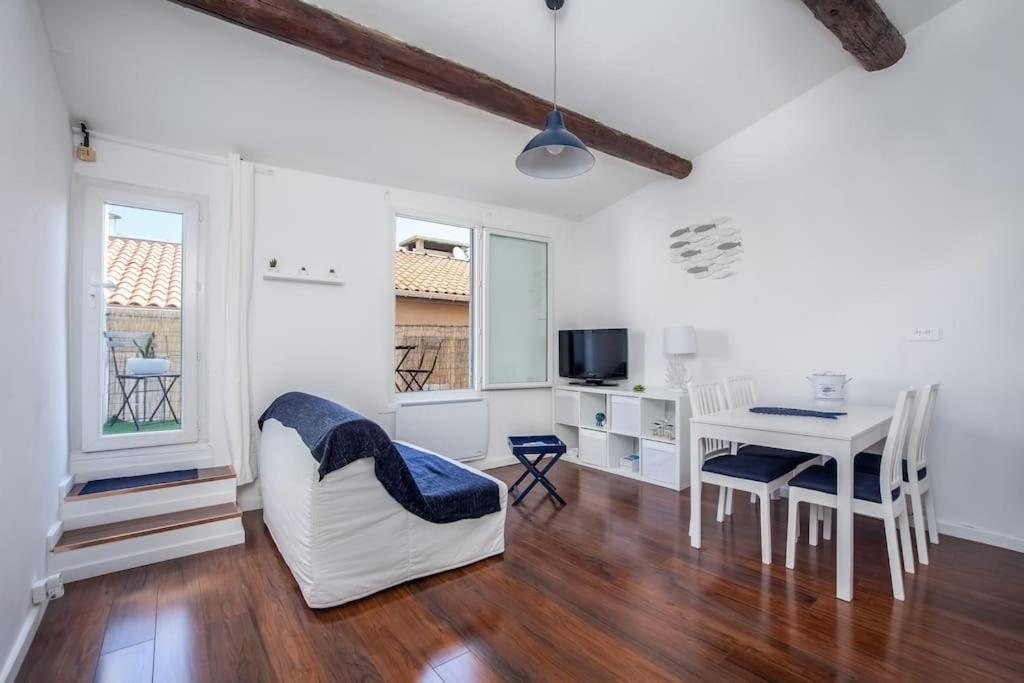 Apartmán Au Coeur Du Panier Avec Terrasse 2 A 4 Personnes Climatisation Marseille Exteriér fotografie